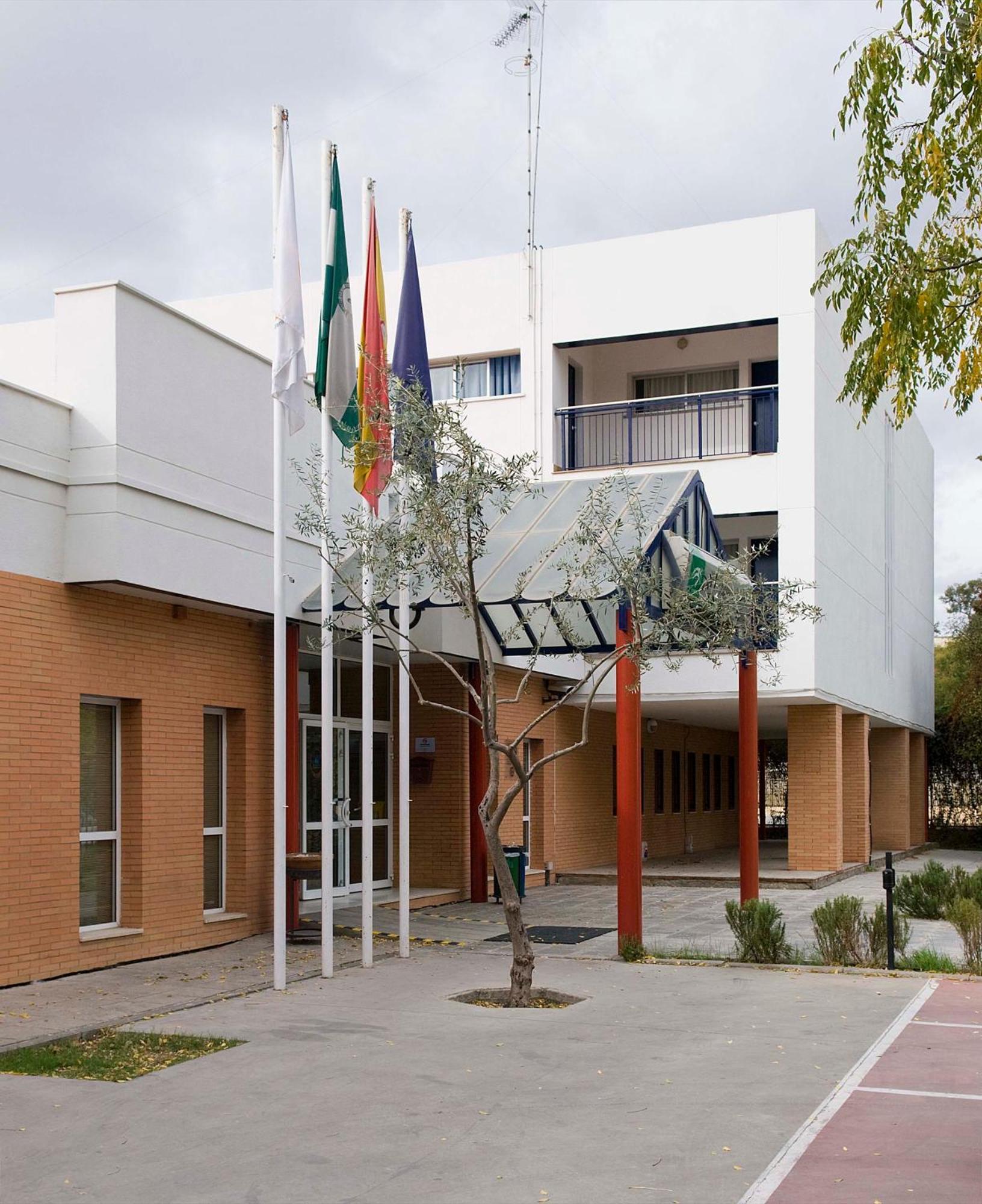 Albergue Inturjoven Sevilla Exterior foto